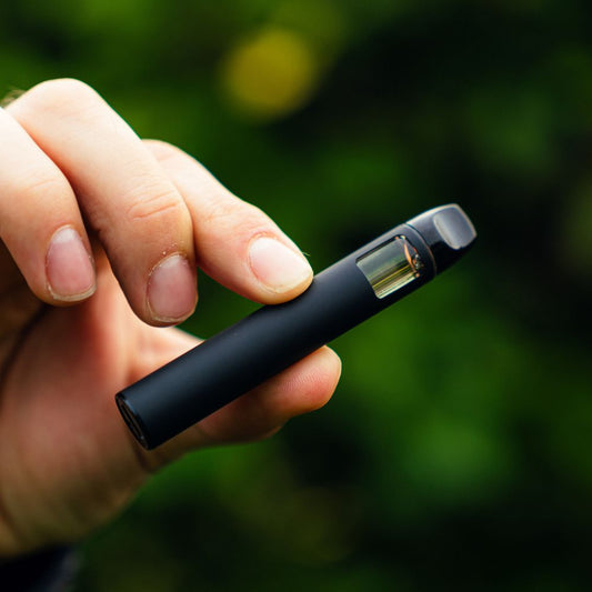 The Science Behind Cottonless and Postless Vapes: Revolutionizing Vaping with Safe and Flavorful Innovation