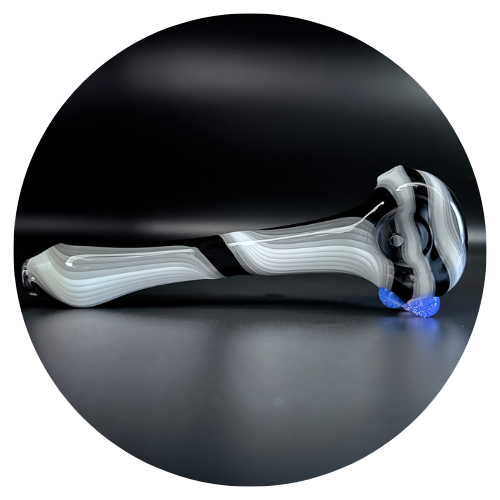 Zebra Swirl Glowing Glass Pipe